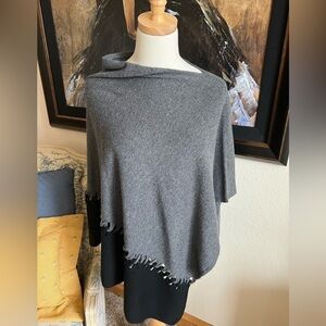 NWOT Kinross Gray Black Cashmere Poncho OS